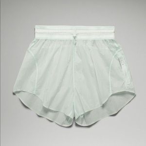 Lululemon High Rise ‘Step Out” Shorts NWT